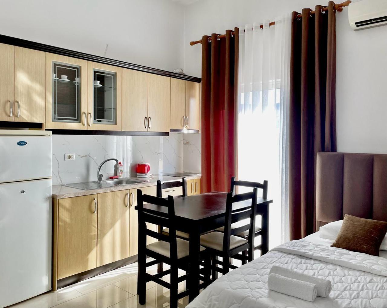 Four Seasons Apartments Ksamil Luaran gambar